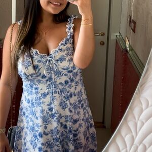 Pink Lily Blue Floral dress